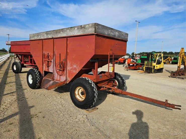 m&w-little-red-wagon-image-7