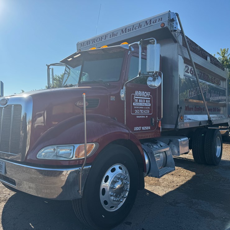 2008 PETERBILT 335