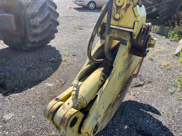 2000-john-deere-660-image-32