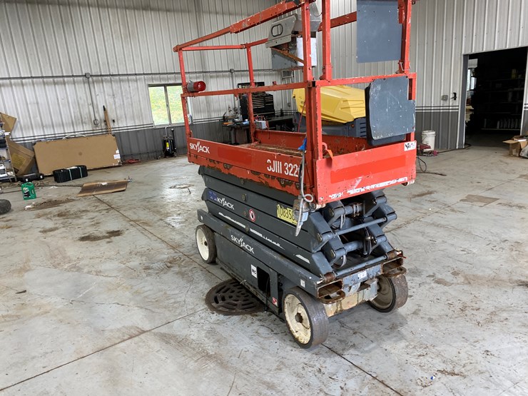 #497-•-2018-skyjack-3226-scissor-lift-(bryant,-wi)-image-3