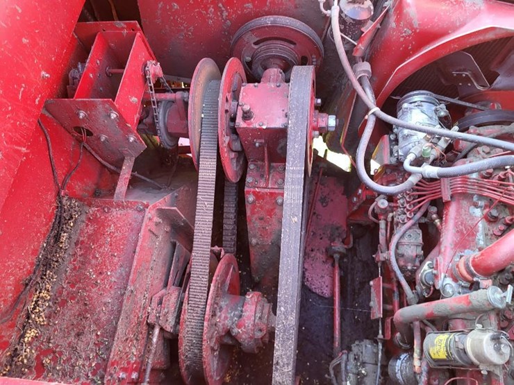 case-ih-1480-image-41