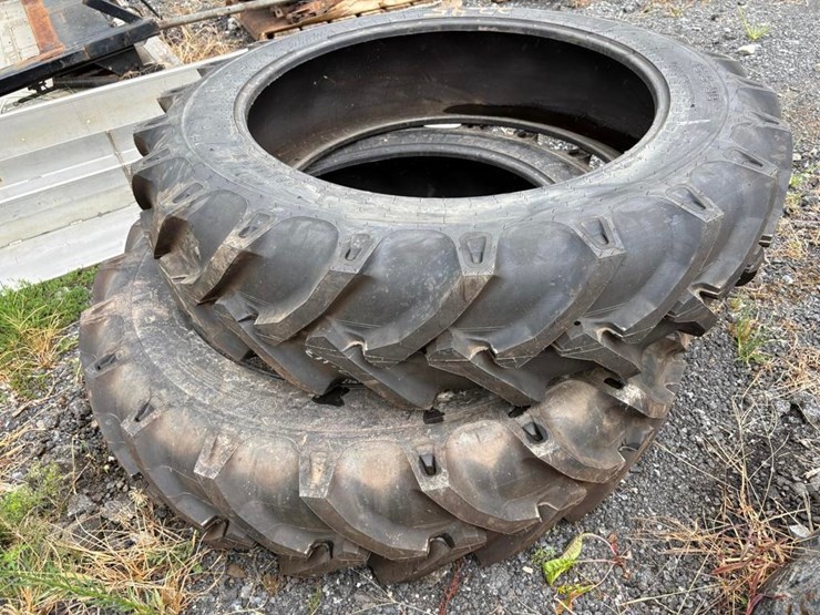 15.5x38-tires-(pair)-image-2