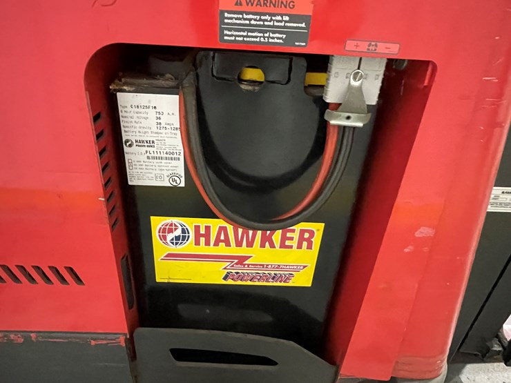 #7153-•-raymond-electric-forklift-image-27