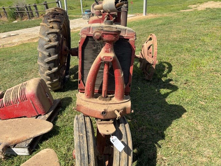 farmall-h-image-4
