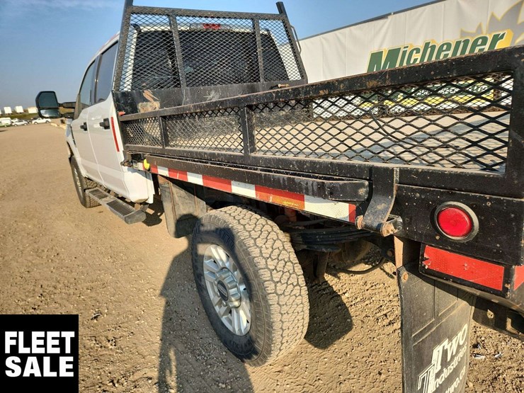2018-ford-f350-image-38