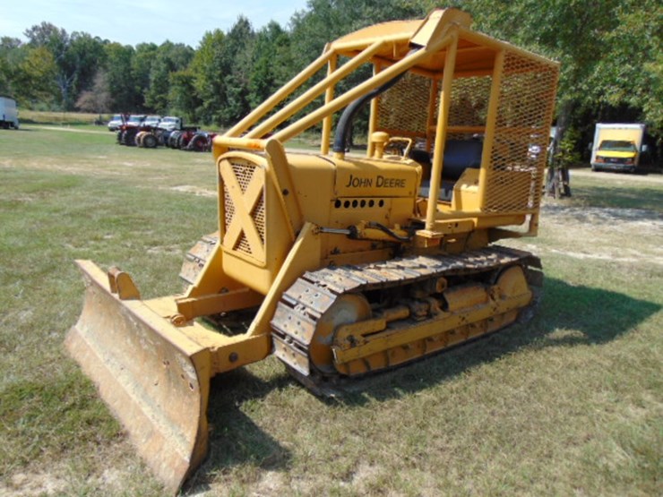 deere-350b-image-1