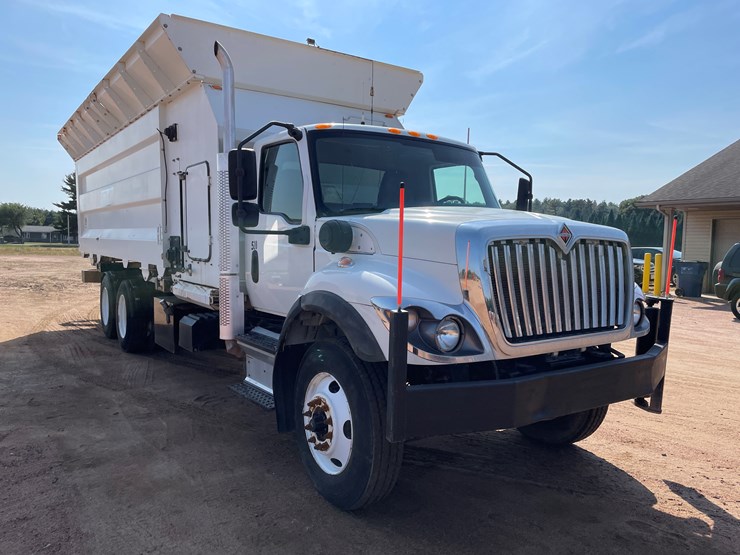 #2000-•-2020-international-roto-mix-mixed-ration-feed-truck-(has-tx-title)-(mosinee,-wi)-image-4