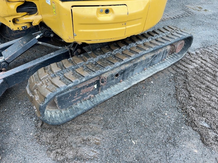 2016-caterpillar-304e2-cr-image-24