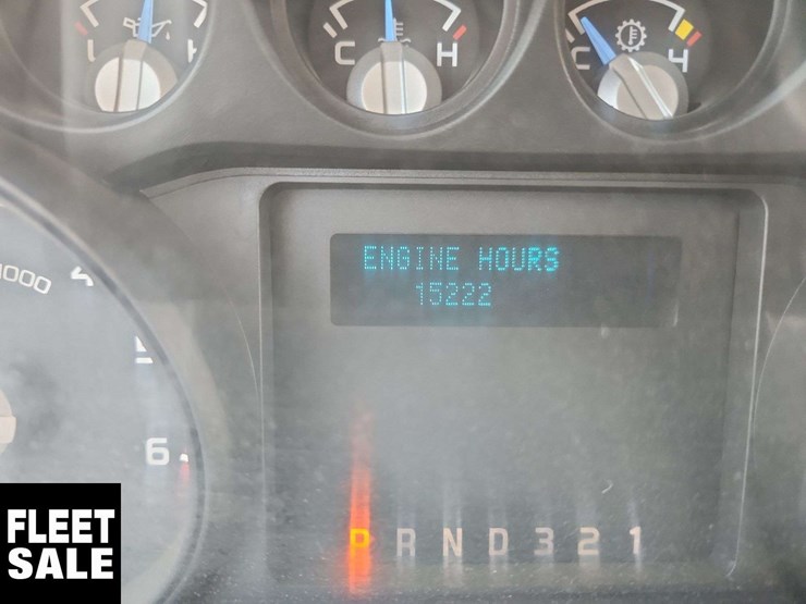 2013-ford-f550-image-12