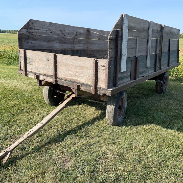 Wagon w/ Sides