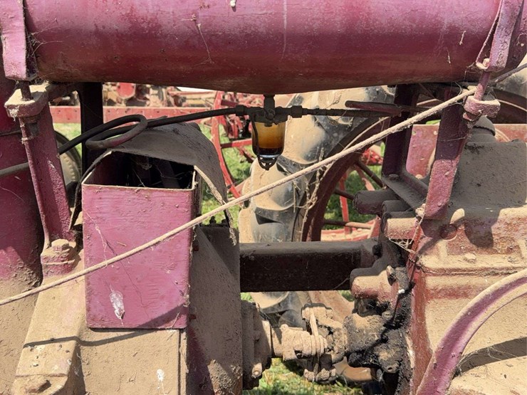 farmall-f-20-image-41