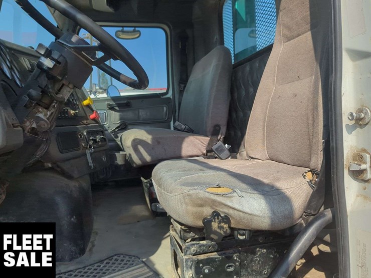 2012-western-star-4900-image-13