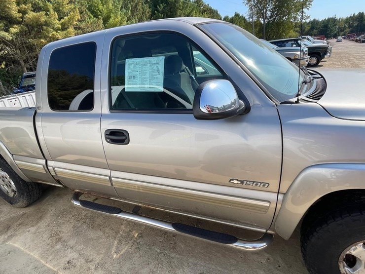 2002-chevrolet-1500-image-4