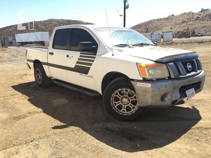 2008-nissan-titan-image-2
