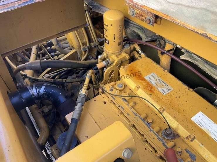 2007-caterpillar-613c-image-29