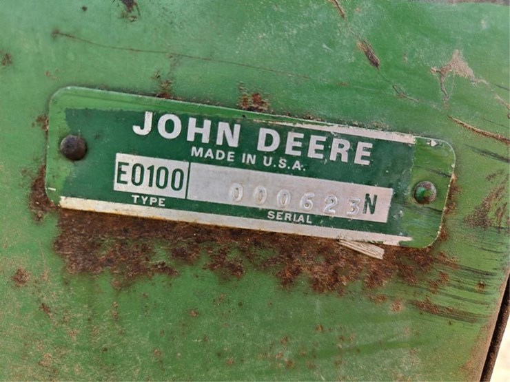 john-deere-100-image-29