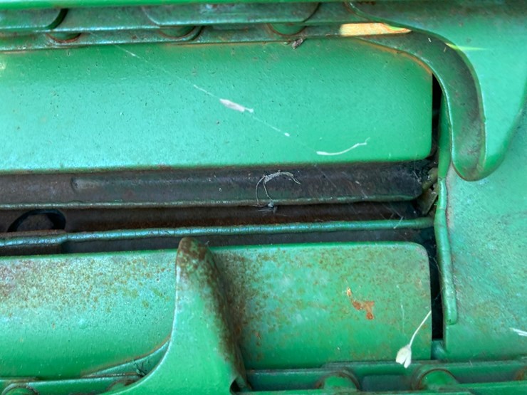 john-deere-844-image-39