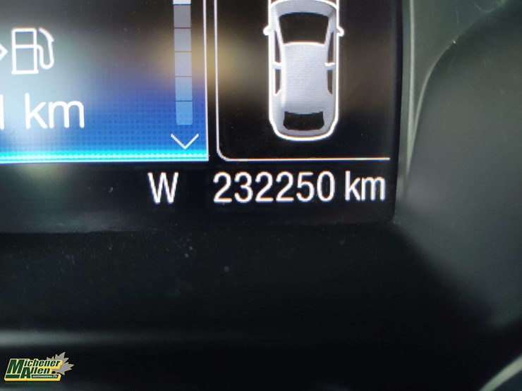 2014-ford-escape-se-image-10