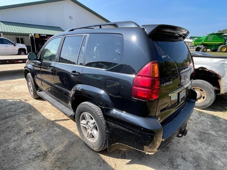 2004-lexus-gx470-suv-image-8