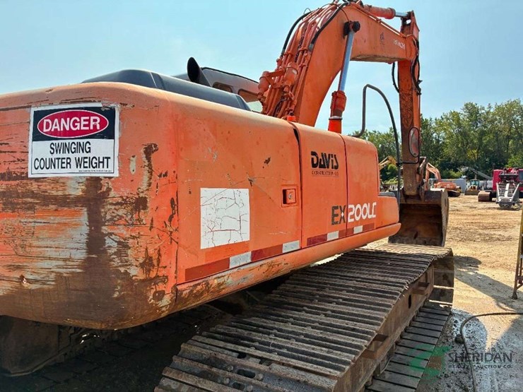 hitachi-ex200-lc-image-23