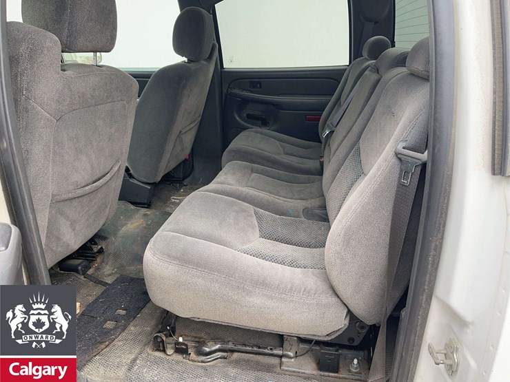 2006-chevrolet-silverado-1500hd-image-9