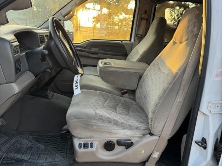 2000-f350-super-duty,-7.3-diesel-engine,-6-speed-image-16
