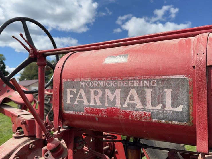 farmall-f-20-image-90