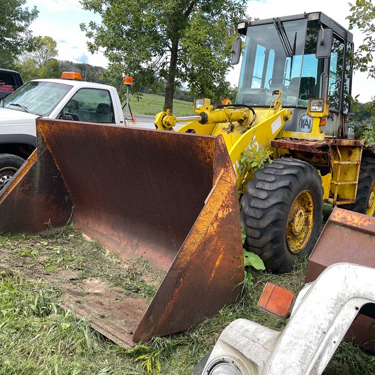 #1121 • KAI WLK15 Payloader Tractor