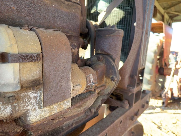 farmall-f-12-image-37