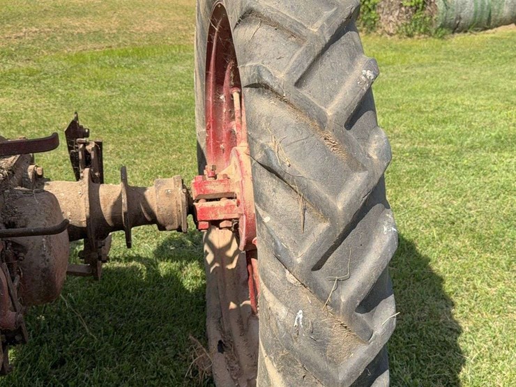 farmall-f-14-image-38