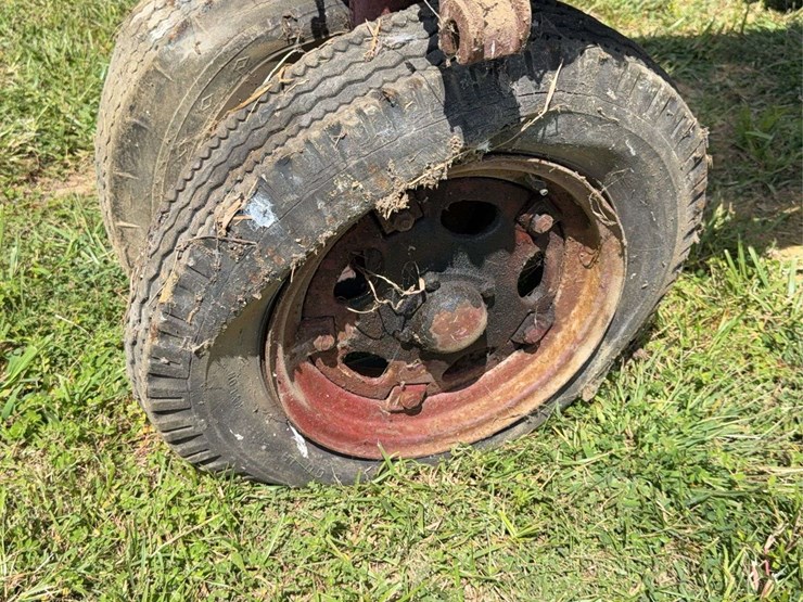 farmall-f-20-image-12