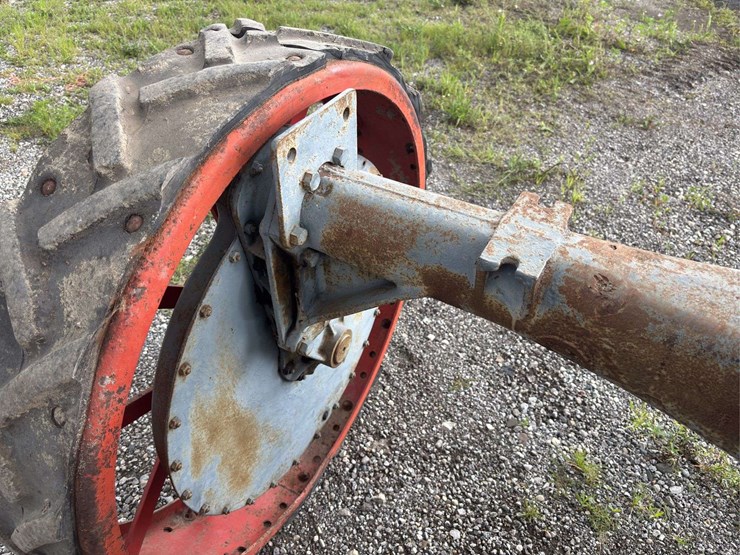 massey-ferguson-4-image-24