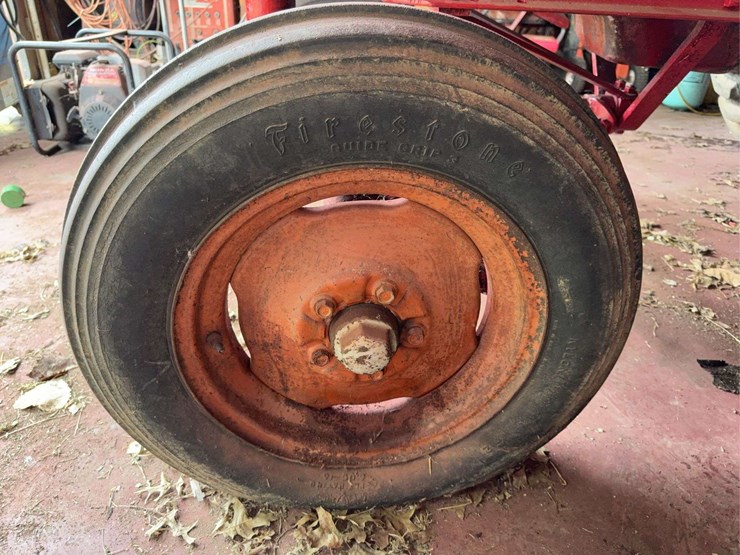 co-op-tractor-image-12