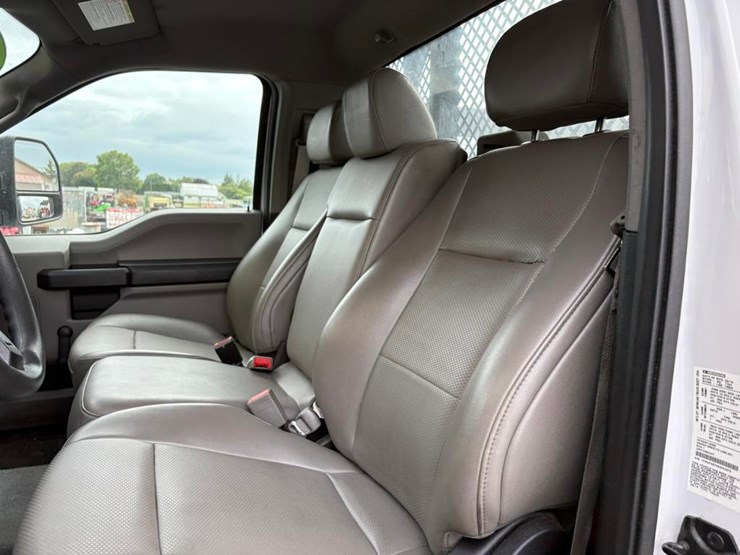 2019-ford-f450-image-24