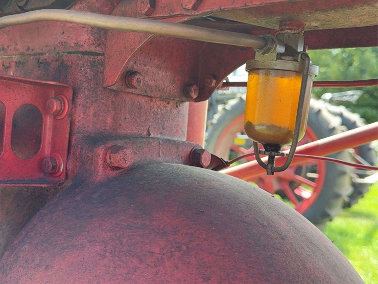 farmall-b-image-60