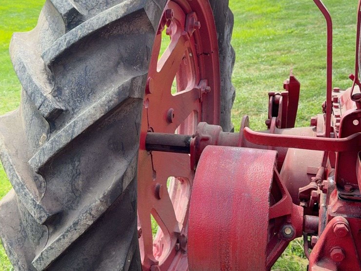 farmall-f-14-image-35