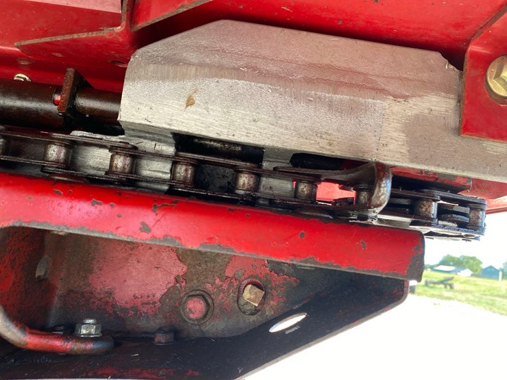 case-ih-1063-image-24