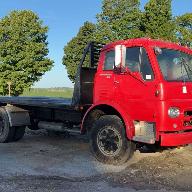 INTERNATIONAL 190