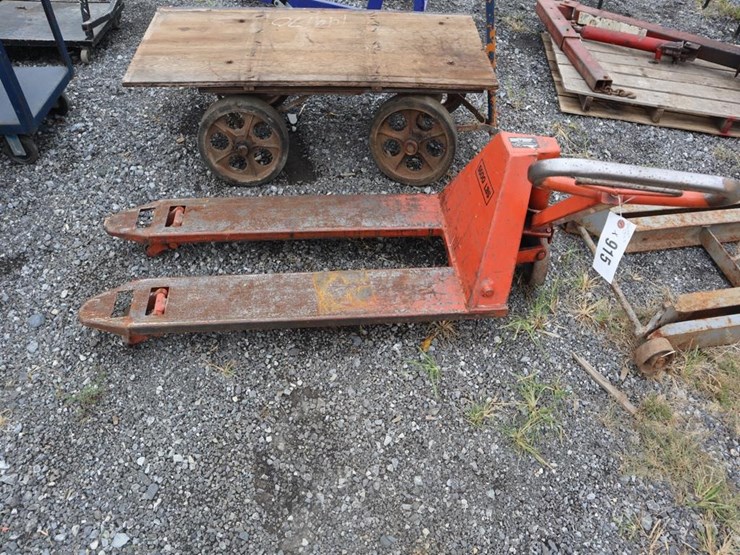 pallet-jack-image-2