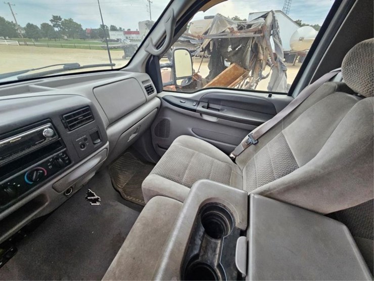 2001-ford-f250-image-23