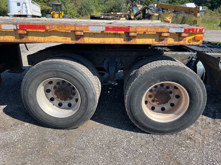 #2270-•-2011-western-star-semi-tractor-(has-wi-title)-(forestville,-wi)-image-14