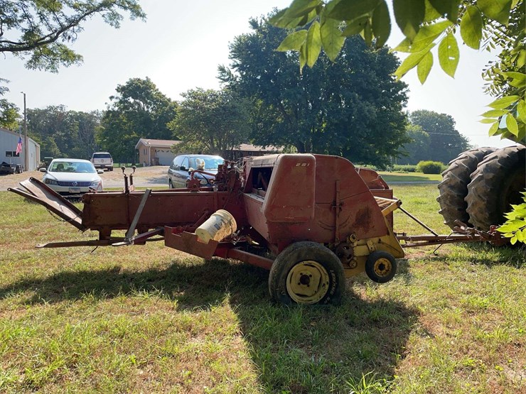 new-holland-281-image-6