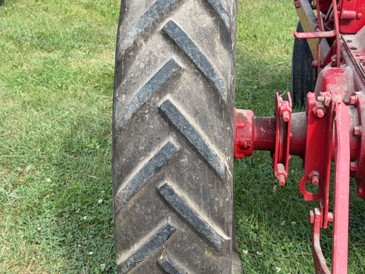 farmall-f-14-image-37