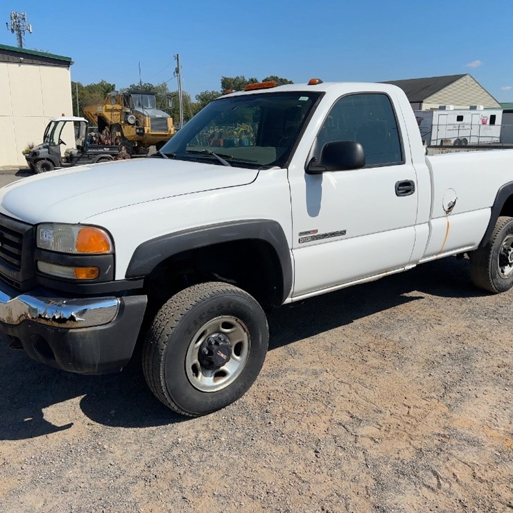2005 GMC SIERRA 2500HD