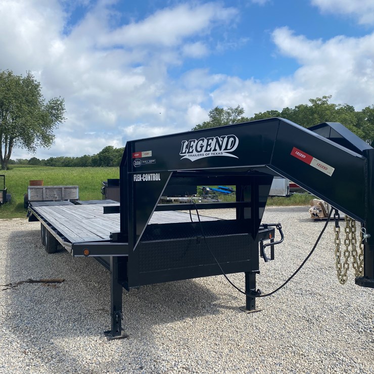 #3000 • 2023 Legend Trailer (Helenville, WI) (Has WI Title)