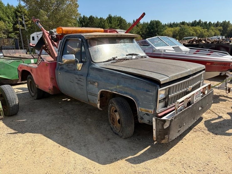 1985-gmc-2500-image-1