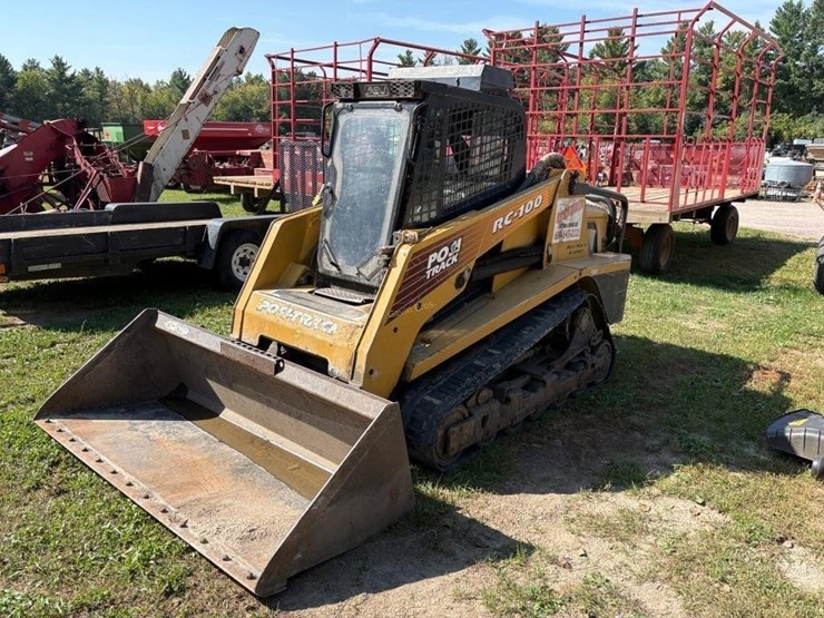 positrack-rc-100-skidsteer-image-1