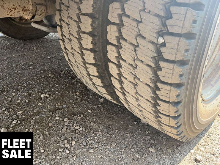 2017-ford-f550-image-7