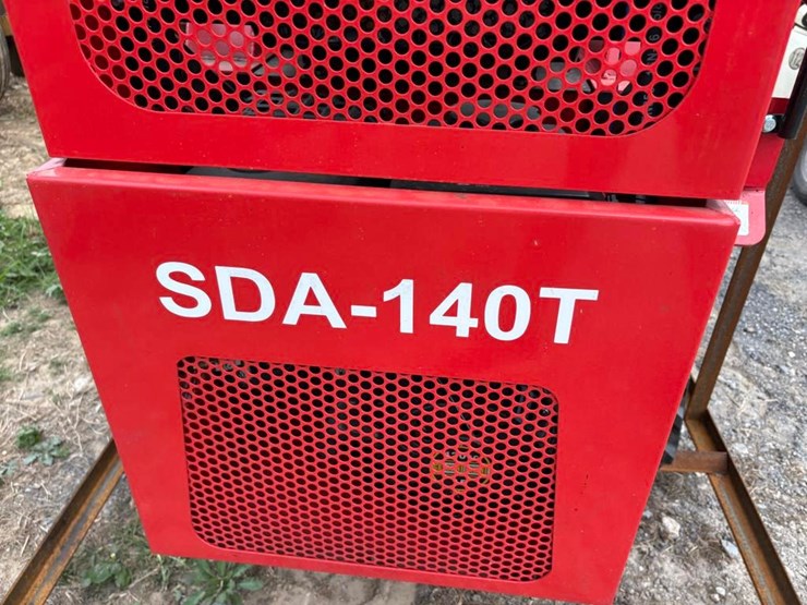 sda140-loader-image-3