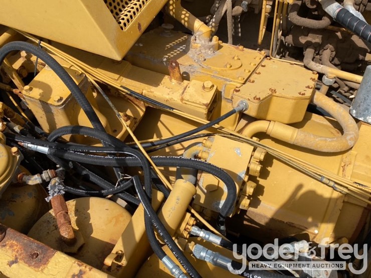 caterpillar-d25c-image-20